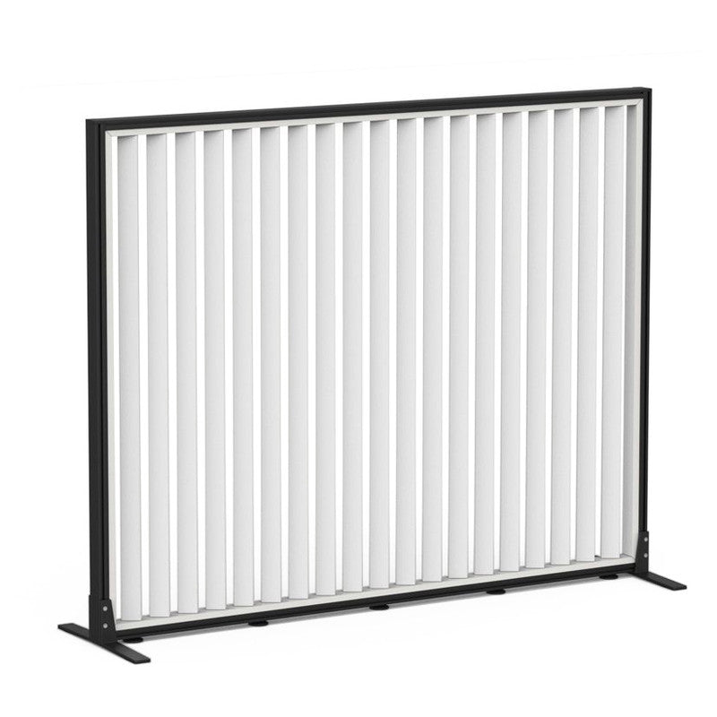 Studio Divide Floor Standing Screen 150 Degree Slat Angle 1500 x 1200 / Black / White