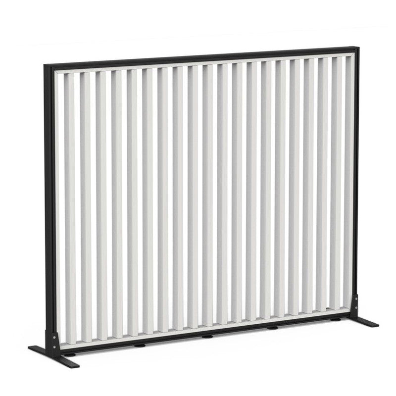 Studio Divide Floor Standing Screen 90 Degree Slat Angle 1500 x 1200 / Black / White